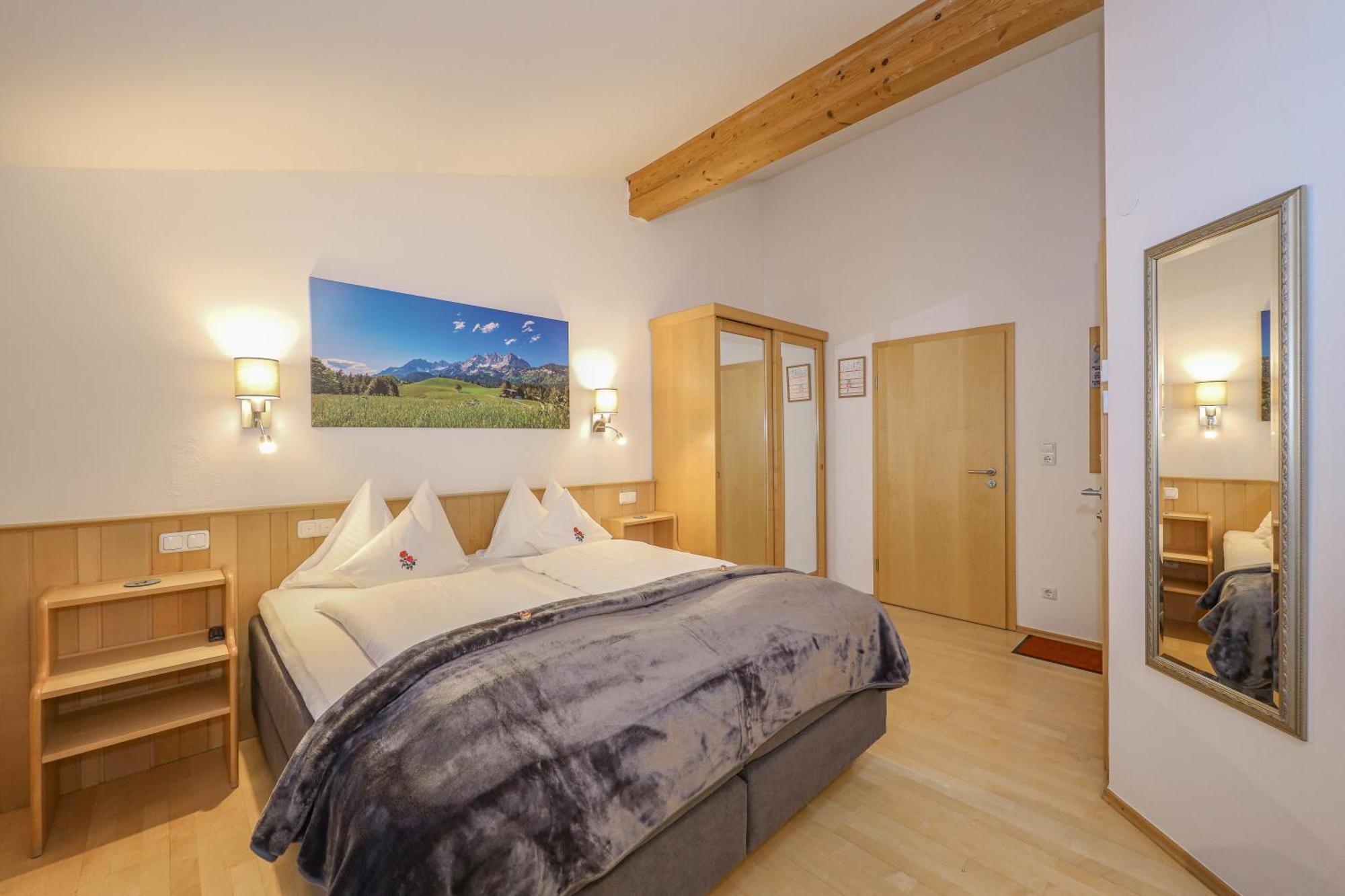 Gartenhotel Rosenhof Bei Kitzbuehel Oberndorf in Tirol Pokoj fotografie